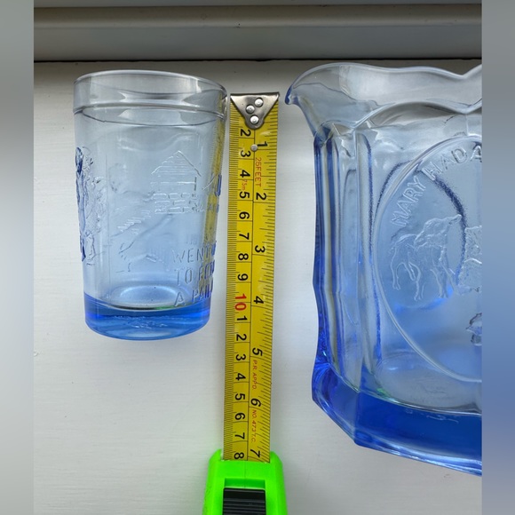 Vintage Tiara Child’s Nursery Rhyme Blue Mini Pitcher with Jack & Jill Tumbler - Picture 3 of 4